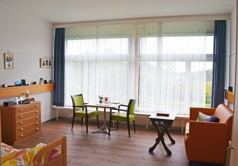 Trakt B-C Waldrose Bewohnerzimmer1